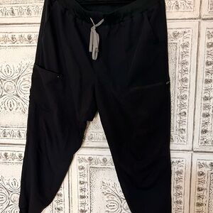 Fabletics women’s scrub joggers USED size XXL/1X